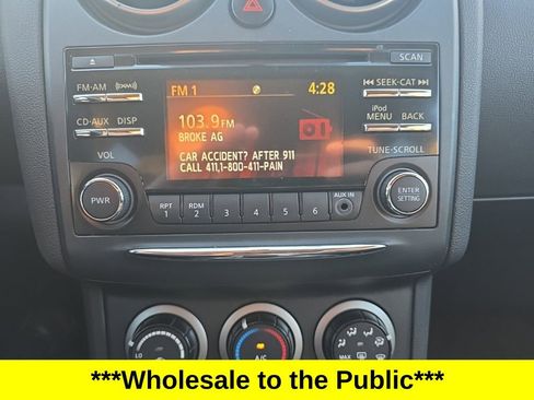 Used 2012 Nissan Rogue SV image 26