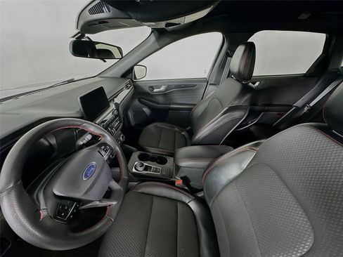 Used 2024 Ford Escape ST-Line w/ Equipment Group 301A FWD image 5