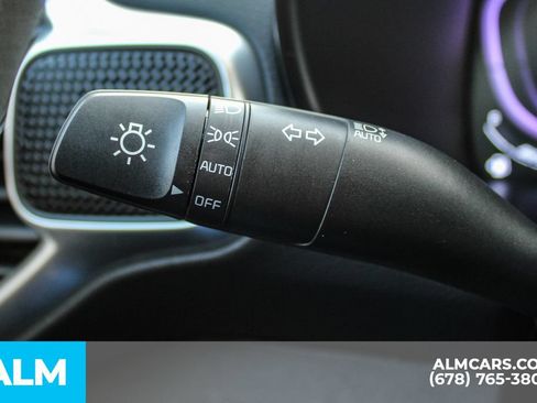 Used 2025 Kia Soul LX w/ LX Technology Package FWD image 28