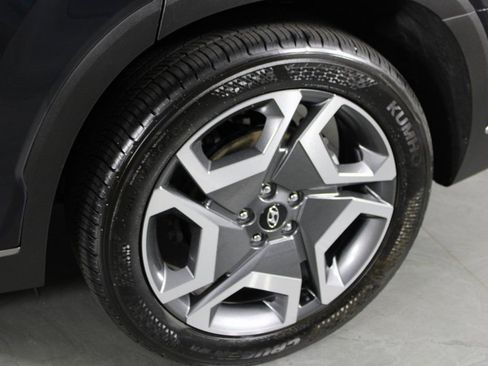 Certified 2024 Hyundai Palisade Limited image 9