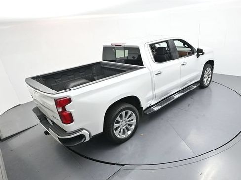 Used 2022 Chevrolet Silverado 1500 High Country AWD/4WD image 44