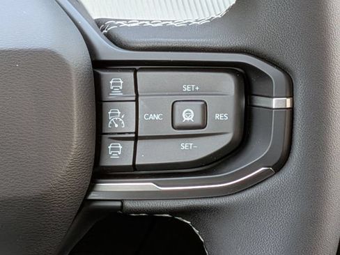New 2026 Jeep Cherokee Limited AWD/4WD image 19