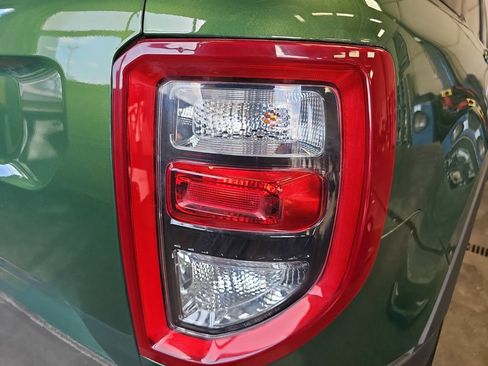 Used 2024 Ford Bronco Sport Badlands w/ Premium Package AWD/4WD image 32