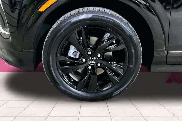 Used 2024 Buick Encore GX Sport Touring w/ Comfort Package FWD image 11