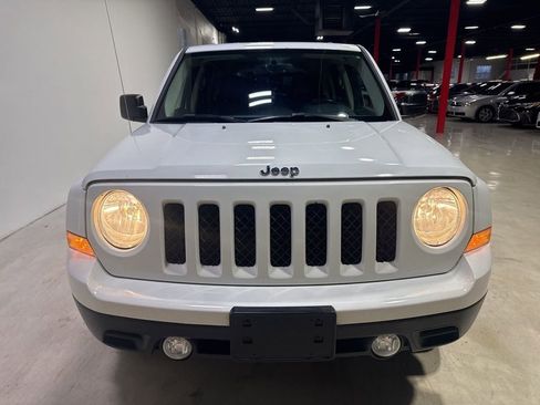 Used 2015 Jeep Patriot High Altitude image 8