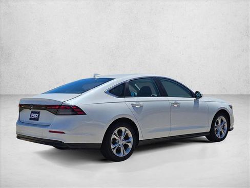 Used 2023 Honda Accord LX image 5
