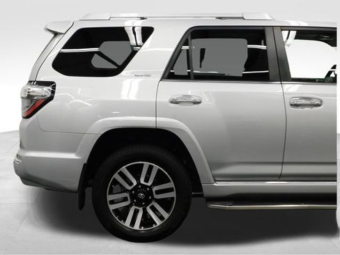 Used 2021 Toyota 4Runner Limited image 13