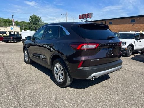 Certified 2023 Ford Escape Active w/ Tech Pack #2 AWD/4WD image 5