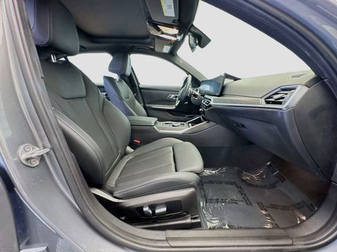Used 2023 BMW 330i xDrive Sedan w/ Convenience Package image 20