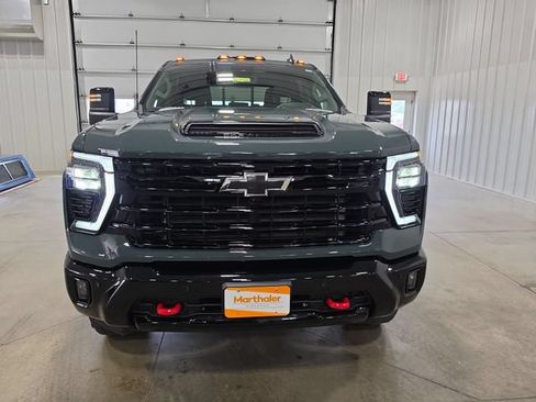 Used 2026 Chevrolet Silverado 3500 LT w/ Trail Boss Package AWD/4WD image 3