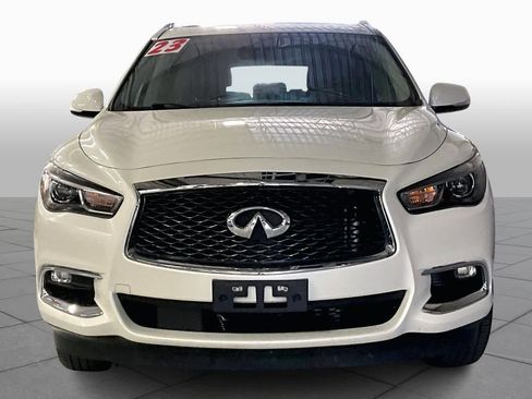 Used 2020 INFINITI QX60 Luxe image 3
