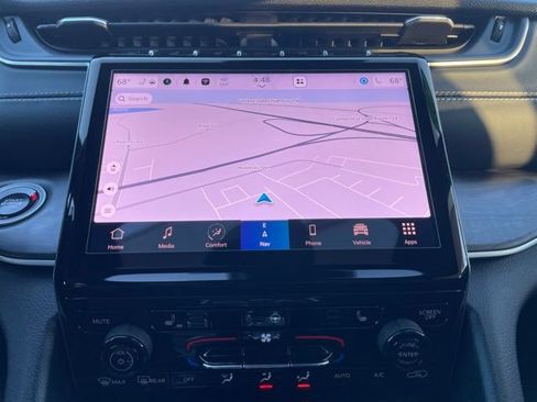 Used 2025 Jeep Grand Cherokee L Limited AWD/4WD image 21