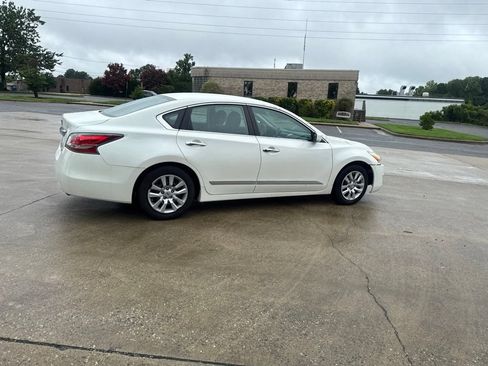 Used 2014 Nissan Altima 2.5 S FWD image 8