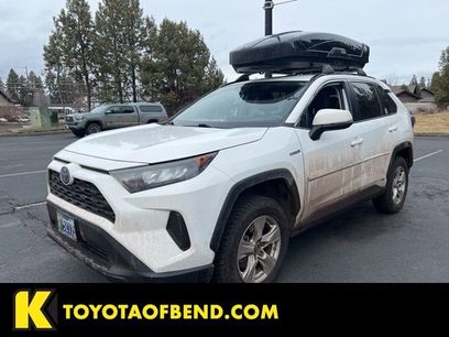 Used 2020 Toyota RAV4 LE w/ All Weather Liner Package
