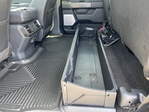 New 2025 Ford F150 Lariat w/ Equipment Group 502A High image 29