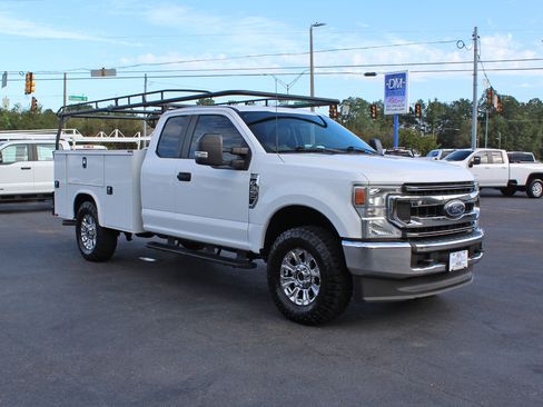 Used 2022 Ford F350 XL w/ STX Appearance Package image 7