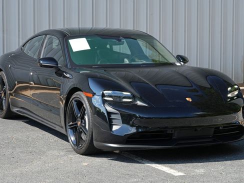 Used 2024 Porsche Taycan GTS w/ Premium Package (P6U) AWD/4WD image 60