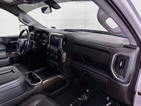 Used 2019 Chevrolet Silverado 1500 LT Trail Boss AWD/4WD image 28