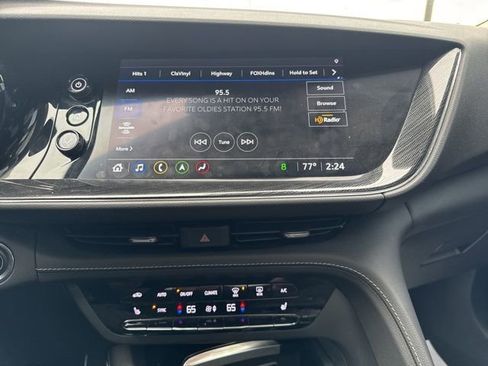 Used 2023 Buick Envision Essence w/ Technology Package I image 12