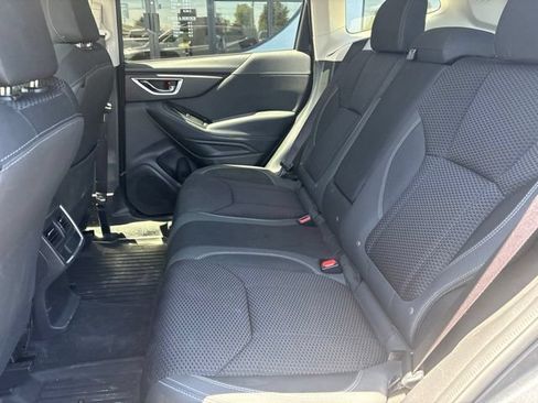 Used 2019 Subaru Forester Premium w/ Popular Package #1 AWD/4WD image 12