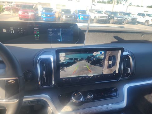 New 2026 Ford Expedition Tremor image 36