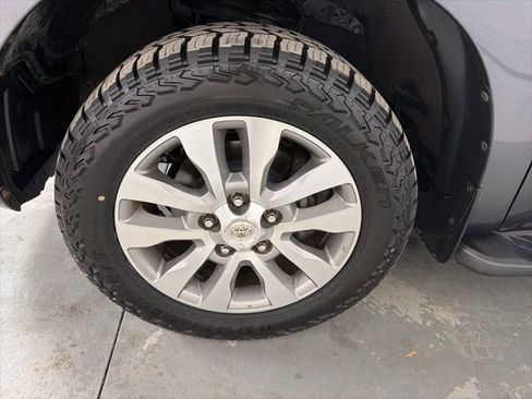 Used 2011 Toyota Sequoia Limited image 4