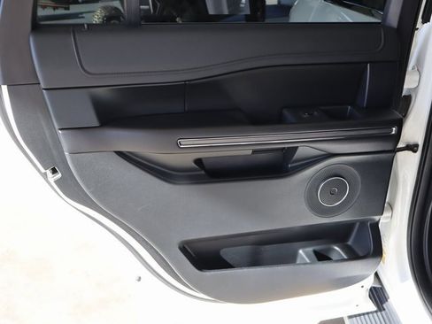 Used 2020 Ford Expedition XLT w/ Equipment Group 202A image 43