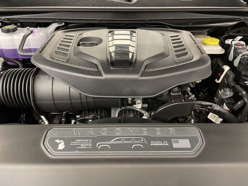 New 2025 Jeep Wagoneer Series III w/ Quick Order Package 25C Super image 23