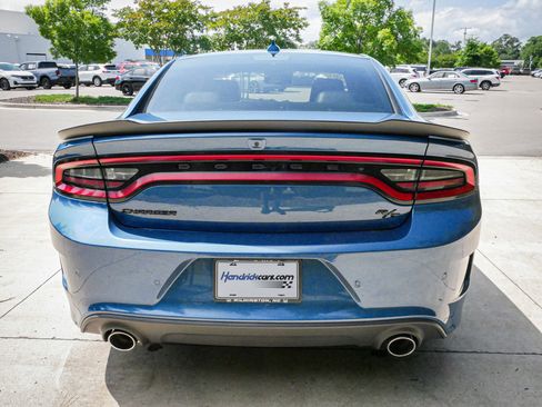 Used 2023 Dodge Charger R/T w/ Plus Group RWD image 9