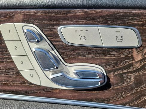 Used 2019 Mercedes-Benz E 450 4MATIC Sedan image 17