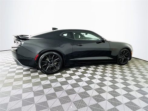 Used 2018 Chevrolet Camaro LT w/ Redline Edition image 10