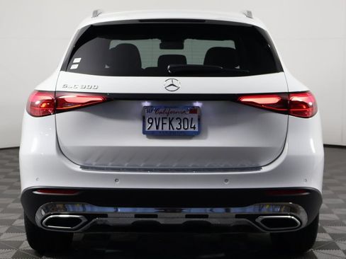 Certified 2026 Mercedes-Benz GLC 300 image 5