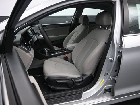Used 2018 Hyundai Sonata ECO FWD image 23