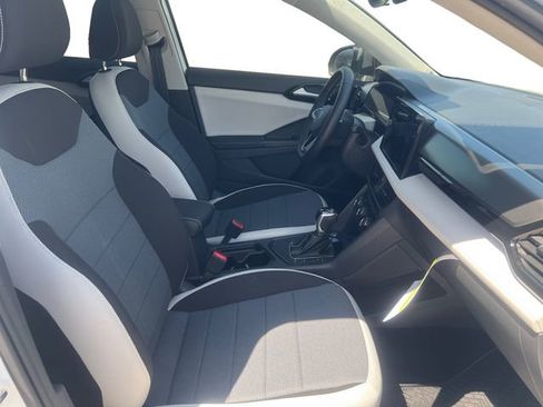 New 2026 Volkswagen Taos S image 15