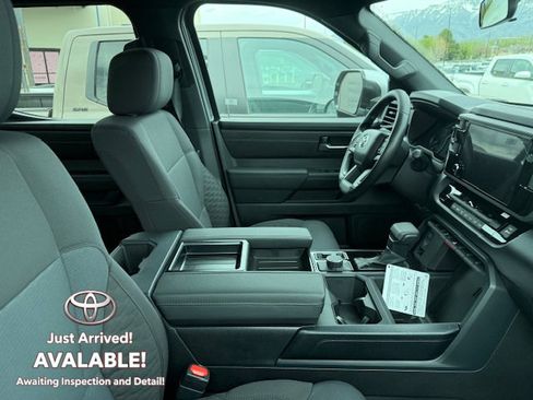 New 2026 Toyota Tundra SR5 w/ SR5 Convenience Package image 20