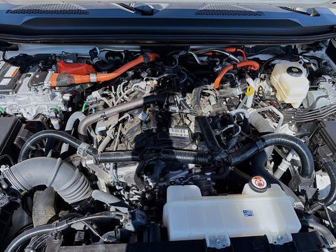 Used 2025 Toyota Land Cruiser w/ Premium Package image 30