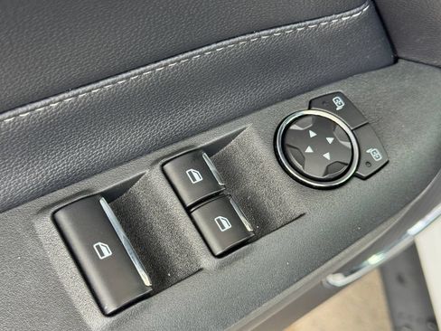 Used 2019 Ford Mustang GT Premium RWD image 22