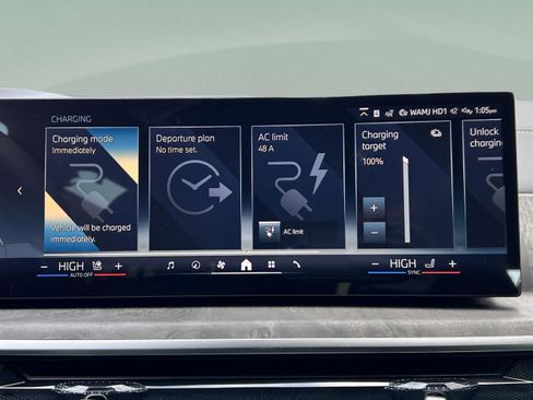 Used 2026 BMW X5 xDrive50e w/ Executive Package image 17