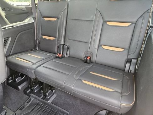 Used 2022 GMC Yukon AT4 AWD/4WD image 32