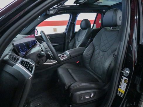 Used 2024 BMW X5 xDrive40i w/ Premium Package AWD/4WD image 10