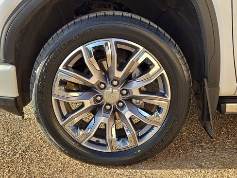 Used 2023 GMC Sierra 1500 Denali w/ Denali Reserve Package image 11