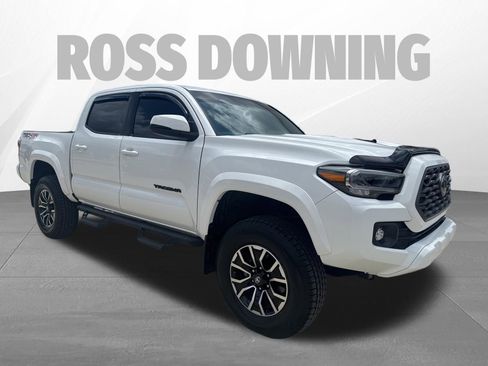 Used 2023 Toyota Tacoma TRD Sport w/ Technology Package AWD/4WD image 9