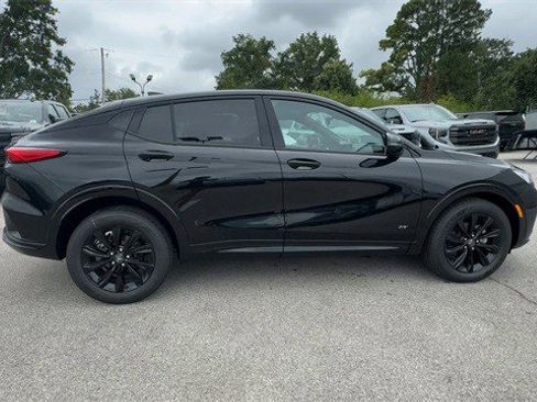 New 2026 Buick Envista Sport Touring w/ Convenience II Package image 9