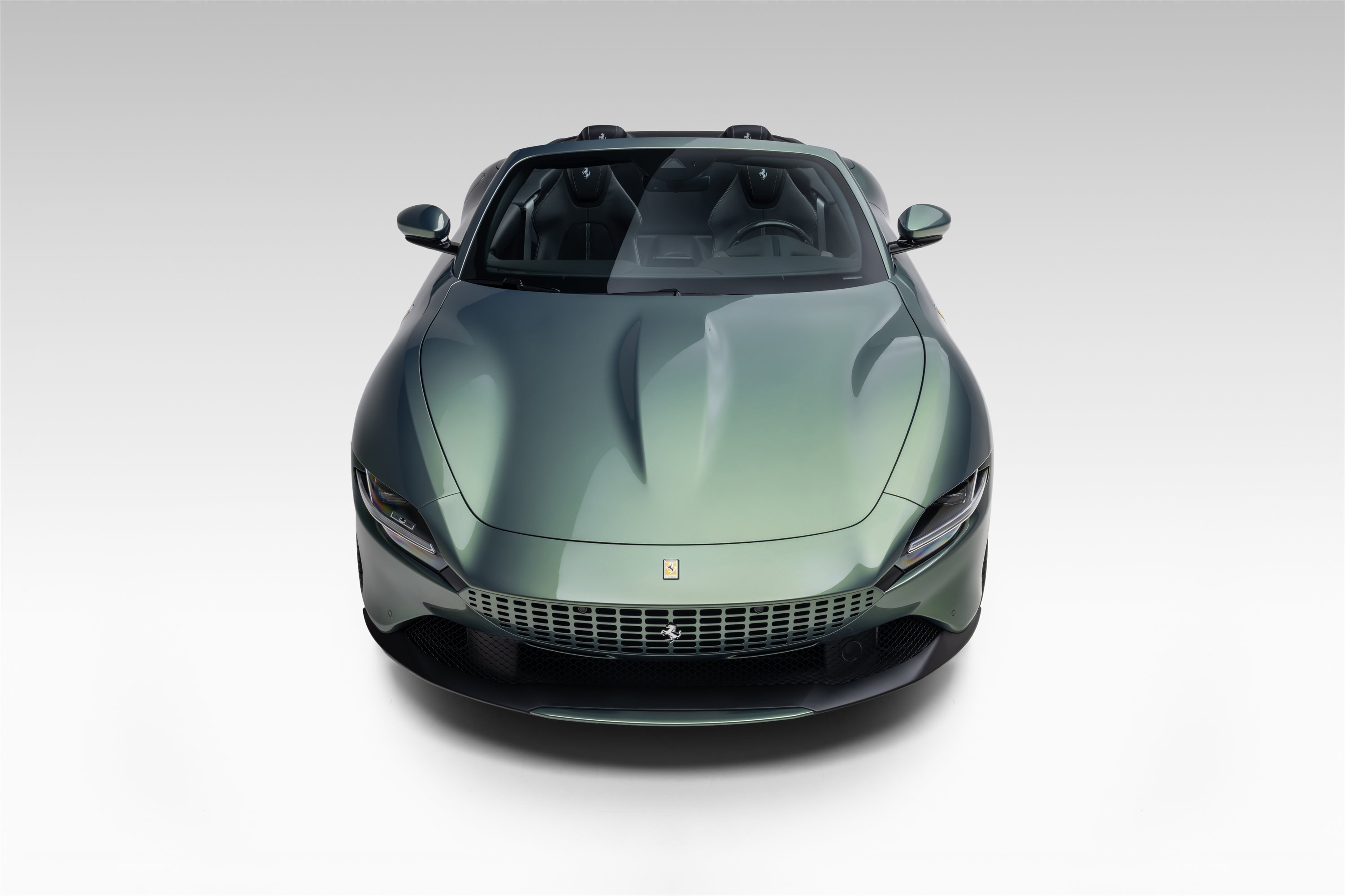Certified 2026 Ferrari Roma Spider RWD image 7