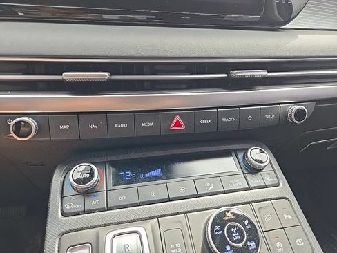 Certified 2023 Hyundai Palisade Limited AWD/4WD image 50