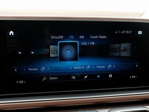 Used 2022 Mercedes-Benz Maybach GLS 600 4MATIC image 25