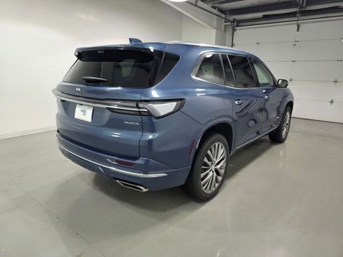 New 2026 Buick Enclave Avenir w/ Super Cruise Package AWD/4WD image 7
