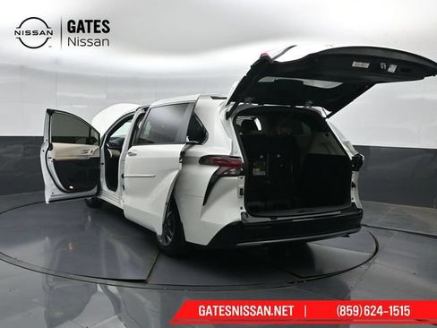 Used 2021 Toyota Sienna Limited w/ Protection Package (TMS) FWD image 61