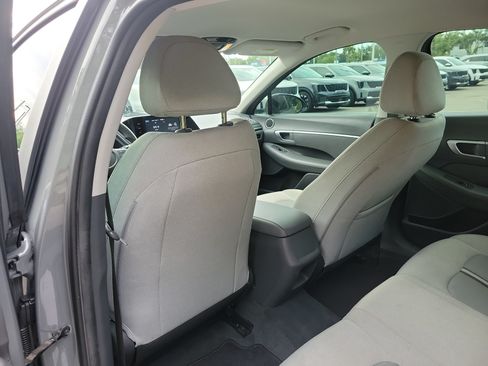 Used 2022 Hyundai Sonata SE FWD image 15