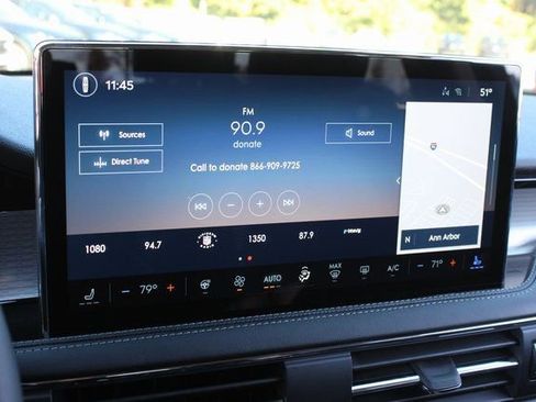 New 2025 Lincoln Corsair AWD w/ Equipment Group 101A image 19